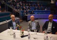 ... Ewald de Koning (Ter Laak Orchids), Jaap Korf (Hoogheemraadschap van Delfland) en Mark Alblas (MeteoGroup).