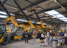 Voorwinden-Groep had een mooie opstelling gemaakt van veel machines. 