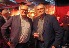 Rob van Leeuwen van F&H Crone en Tom Zwanenburg van Van der Waay