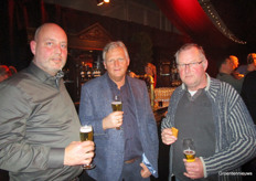 Sander van Holstein van S. van Holstein Transport & Containerverhuur, Con Duijnisveld en Bart van der Ende van Duijnisveld Kasconstructies