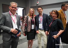 Huub Welles van De Ruiter, Zinaida Kapustina van Azura Group, Adam Davy van ICA Sverige en Denisa Proksova van Bayer. 