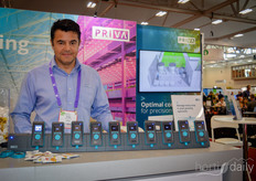 Alex de Leon (Priva) met aandacht voor arbeidsregistratie.