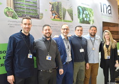 Het gezellige team van Ina Plastics