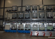 … en een uitgebreide voorraad meststoffen.