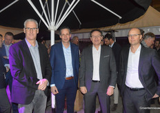 Fred Berkhout (B-Four Agro), Arjan Kok (Bosman Van Zaal), Bob van der Hout en Rob Pronk (Rabobank Alkmaar)