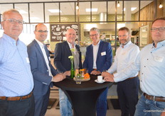 Geert Helderman (Resideo), Peter Nugteren (Flynth), Dick Verweij (Van der Knaap), Jan Willem Hintelaar (ABB), Arjen Janmaat (Ridder) en Jeffrey van der Sande (Certhon)