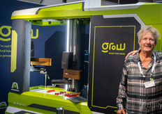 Omdat Gill van der Drift genoeg heeft van zijn activiteiten als kassenbouwer bij Mountain High en omdat hij zo enthousiast was over de GRoW-tomatenoogstrobot, besloot hij er 40 aan te schaffen en de nieuwe GRoW-verkoopvertegenwoordiger te worden.