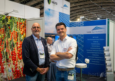 Ze waren slechts 9 maanden samen. Nu heeft Paul Jochems zijn plek gevonden bij Looije Agro Technics, terwijl Jort Schalke bij RED Horticulture blijft. We hebben geprobeerd om een idee te krijgen of 9 maanden te lang of te kort was, maar ze zwegen.