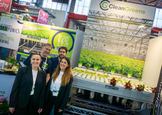 Camilla Yael Santos, Kai Valkama, Slim Prince en Marina Denti, CleanGreens. Dit jaar kondigde het bedrijf aan deel te nemen aan 's werelds grootste kas in Koeweit: https://www.hortidaily.com/article/9724016/kuwait-to-get-largest-aeroponic-greenhouse-thanks-to-partnership/. 