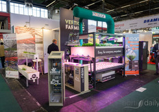 De ambralight lampen waren te vinden op de stand van Agricooltur, waar verschillende vertical farming technologieën werden gepresenteerd.