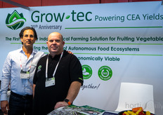 Rafael Emergui en Shlomy Razziel (Grow-Tec Innovations)