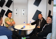 Suzhou Starrysky Gardening Materia Team