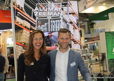 Ilona van de Ligt en Maarten van Hagen (Alumat Zeeman). Alumatparts.com komt eraan; bouwonderdelen kunnen online worden besteld. Dus ... een webshop