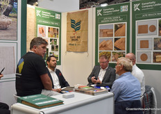 Het kokosbedrijf (Kamarhatty)