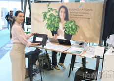 Rozalin Aliramaei (Elenovation)