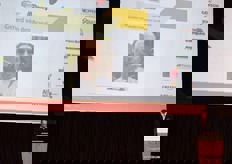 Daarna sprak Gerard van den Brand als voorzitter van de Landelijke Commissie Aardbei over het afgelopen extreme aardbeienjaar en zijn verwachting dat extreem de norm wordt.