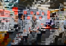 Jasper Verhoeven, Peter Janssen en Dirk Timmers (Royal Brinkman) legden de focus op desinfectie van het watersysteem.