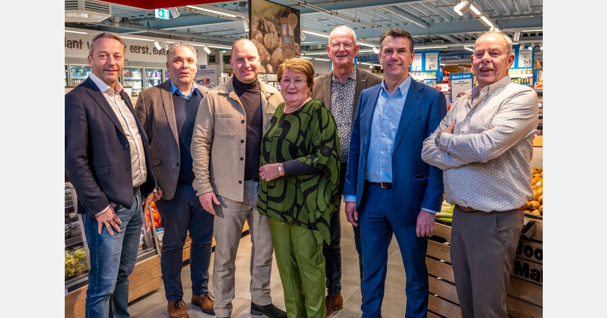Coop Compact winkel in Zwartebroek over naar Boon's Dagmarkt