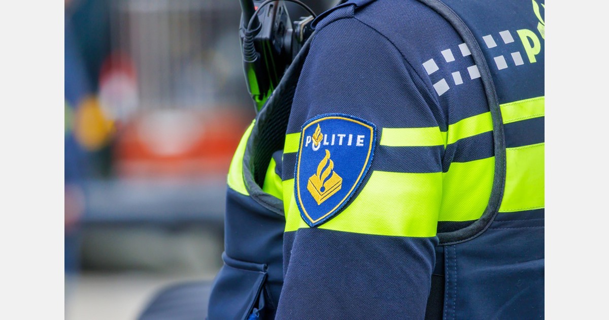 Politie vindt drugslab in kas Almere