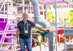 Kevin Biernacki van Montel presenteerd de rekken met meerdere etages die het mogelijk maakt het mogelijk om vierkante meters te besparen en de kubieke meters binnen een bepaald gebied te benutten. De rekken kunnen tot 10 meter hoog op vloerniveau worden geplaatst voor medicinale cannabis, microgreens en eetbare gewassen.