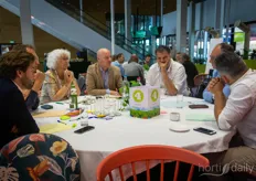 Aan tafel met Annie van de Riet, AVAG, en Cees Kortekaas van Axia Vegetable Seeds