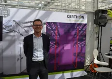 Terwijl in Poeldijk door groepen geïnteresseerden het Certhon Innovation Center werd bezocht, stond Martin Veenstra voor Certhon op Seed meets Technology.
